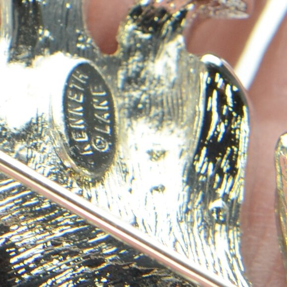 Vintage KJL Kenneth Jay Lane Crystal Feather Pin Brooch - Picture 4 of 4